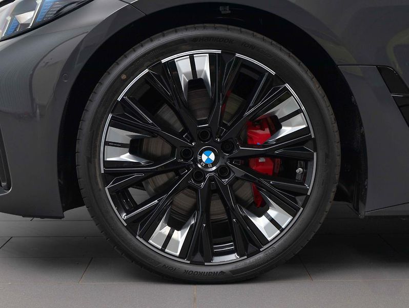 BMW Řada 4 M440i xDrive Gran Coupé - fotka 4 z 6