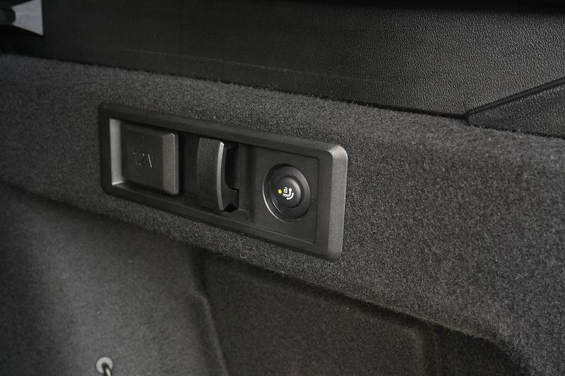 BMW X3 20d, Tažné, HUD, ACC, 360°,H/K - fotka 44 z 50