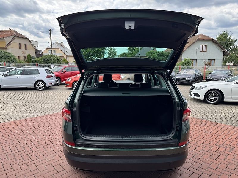 Škoda Kodiaq (2020) 2.0TDi DSG 4x4 Style Plus - fotka 22 z 50