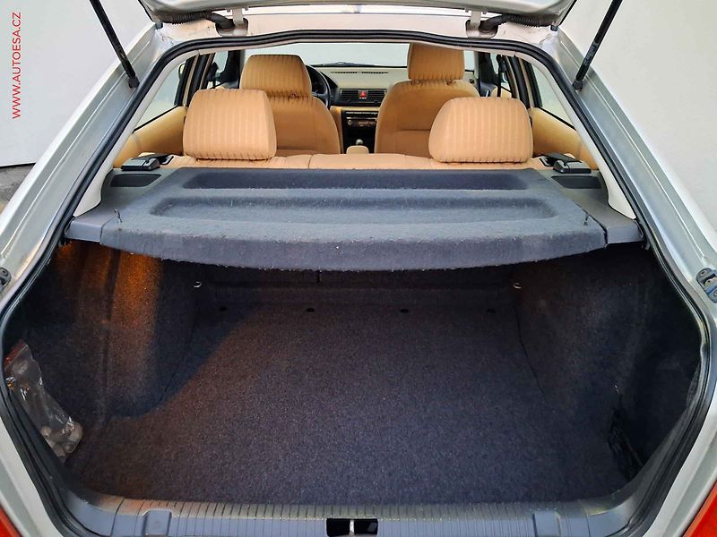 Škoda Octavia (2001) 1.9TDi, 2.maj,ČR, servis - fotka 7 z 16