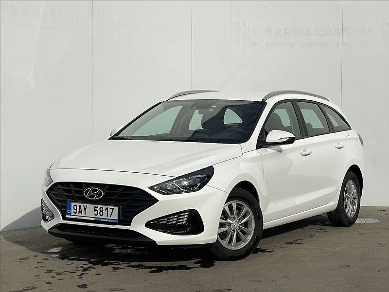 Hyundai i30 1,5 CVVT Comfort Combi AC - fotografie inzerátu