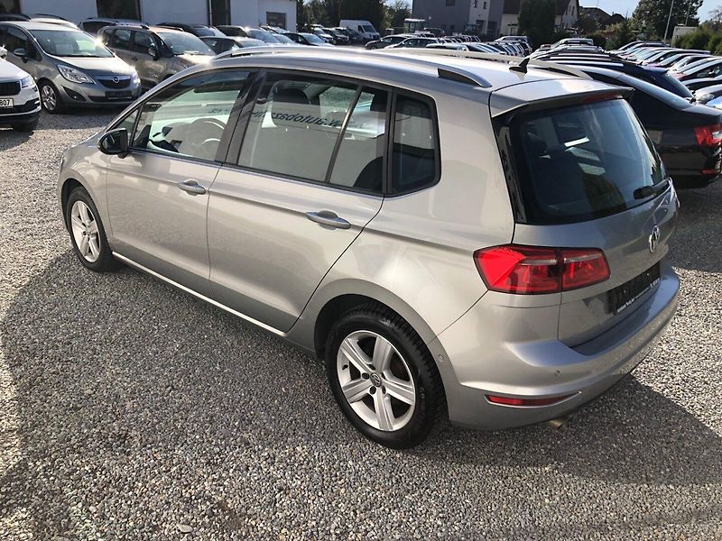 Volkswagen Golf Sportsvan (2014) 2.0 TDI Xenony , Webasto - fotka 7 z 31