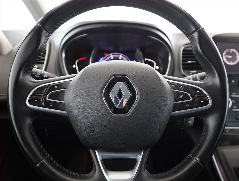 Renault Grand Scénic (2019) 1.3 TCe, Automat, 7 míst - fotka 8 z 21