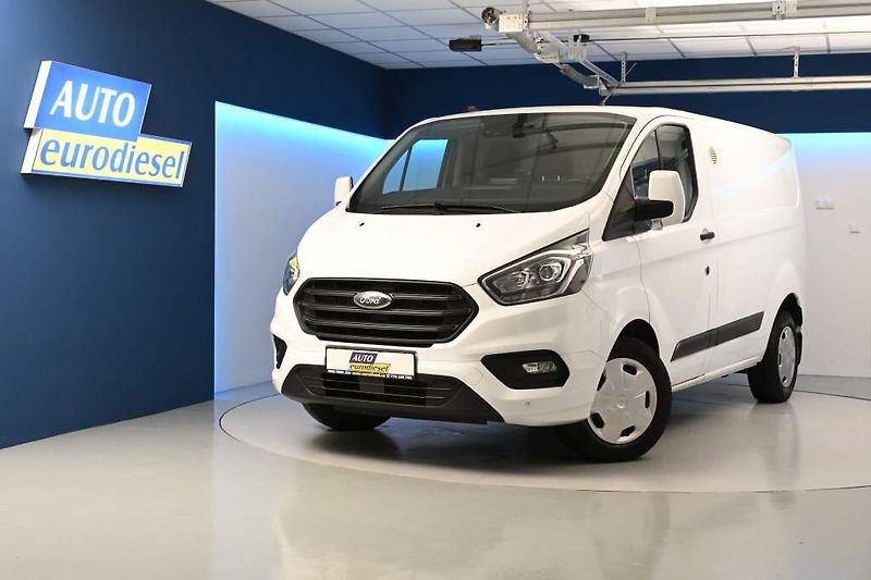 Ford Transit Custom (2021) 2.0 320 L1H1 96 KW Klima kamer - fotka 2 z 25
