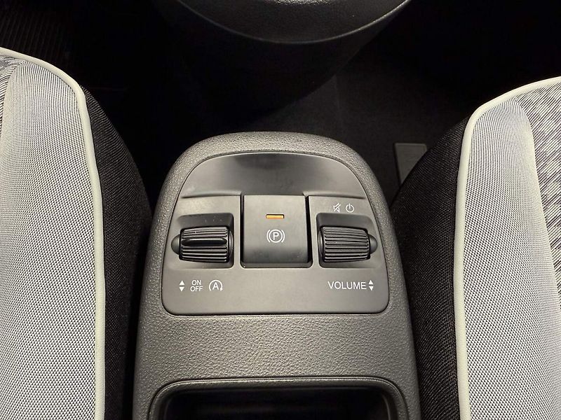 Fiat 500 (2026) 500 Hybrid Torino Hatchback 1. - fotka 14 z 21