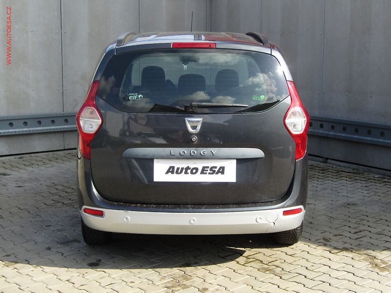 Dacia Lodgy (2013) 1.2 TCe, AC, navi, park.asist - fotka 5 z 17