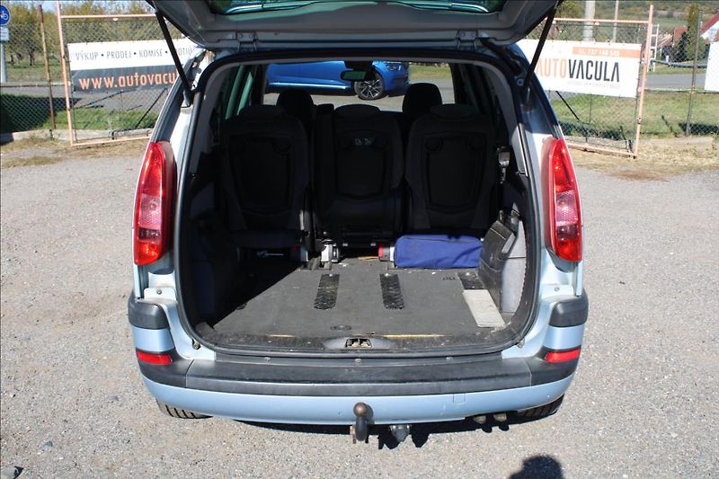 Peugeot 807 2,2 HDi  1.maj., ČR, TAŽNÉ - fotka 12 z 28