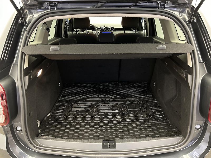 Dacia Duster 1.0 TCE Comfort - fotka 21 z 24