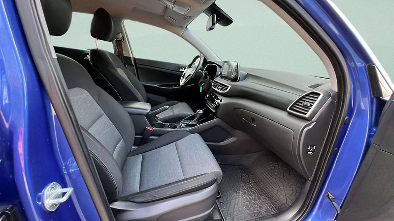 Hyundai Tucson 1,6 TGDI 130kW DCT 4WD Trikolo - fotka 24 z 40
