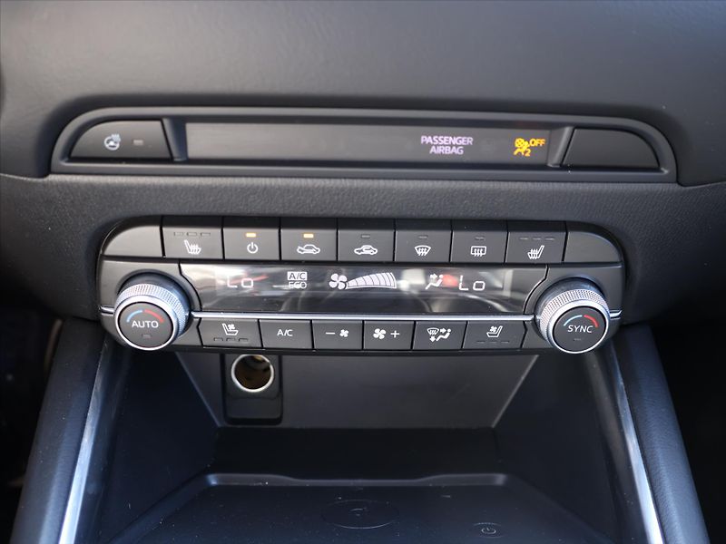 Mazda CX-5 2,5 G194 Aut. AWD Top DPH CZ - fotka 22 z 33