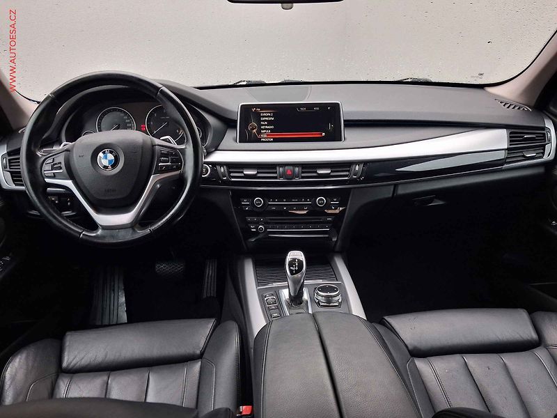 BMW X5 (2014) 2.0 D xD, ČR, AT, navi, bixen - fotka 8 z 21