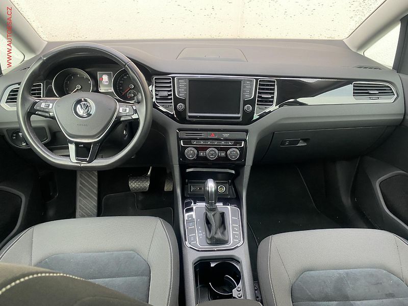 Volkswagen Golf Sportsvan (2015) 1.4 TSi, Highline, DSG - fotka 8 z 19