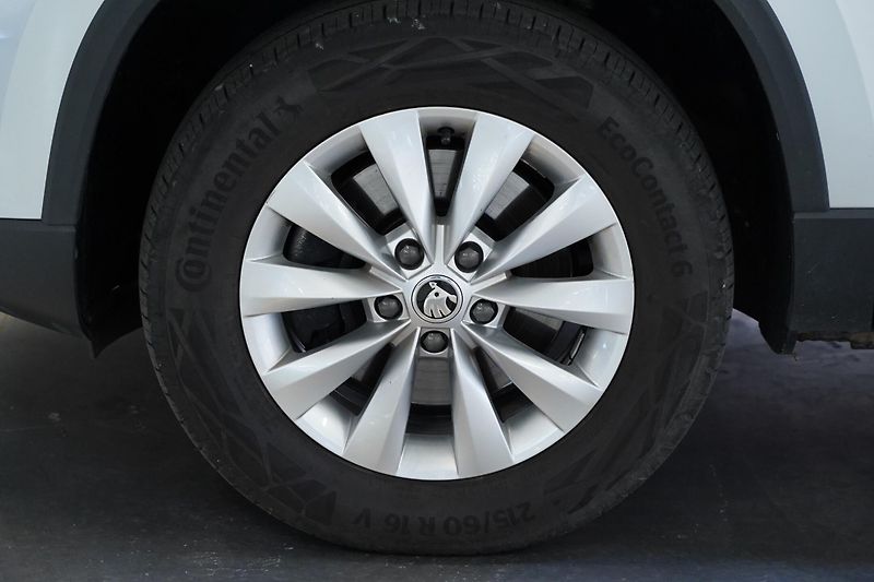 Škoda Karoq - fotka 10 z 25
