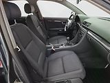 Audi A4 (2001) 2.5 TDI , 4X4, nová STK - náhled 9