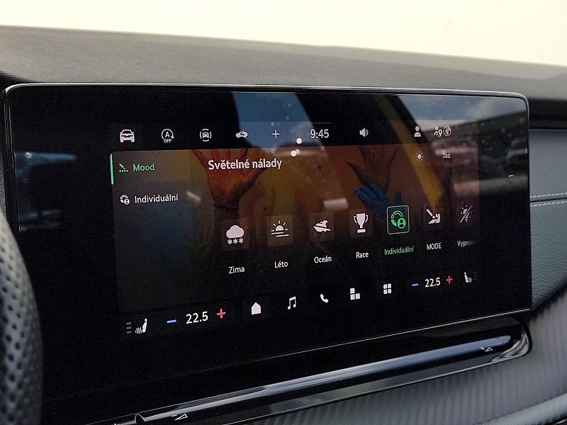 Škoda Octavia (2025) SportLine 2,0 Tsi 150 Kw 4x4 D - fotka 13 z 39