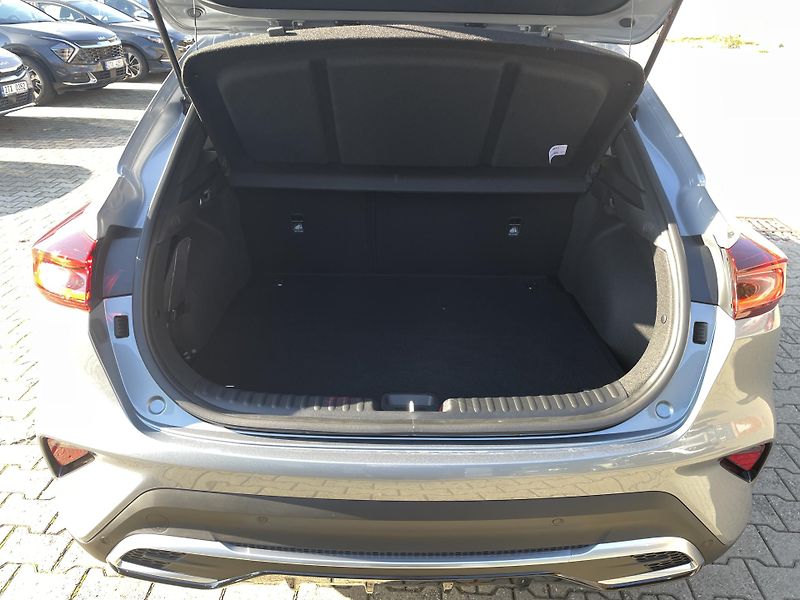 Kia XCeed (2026) 1,6T-Gdi STEEL EDITION 132 kW  - fotka 19 z 19