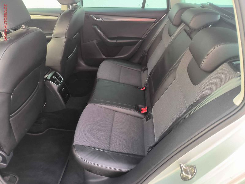 Škoda Octavia (2020) 2.0 TDi, Style, DSG, TZ, - fotka 10 z 22