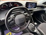 Peugeot 2008 (2020) 1.2 74 kW - náhled 15