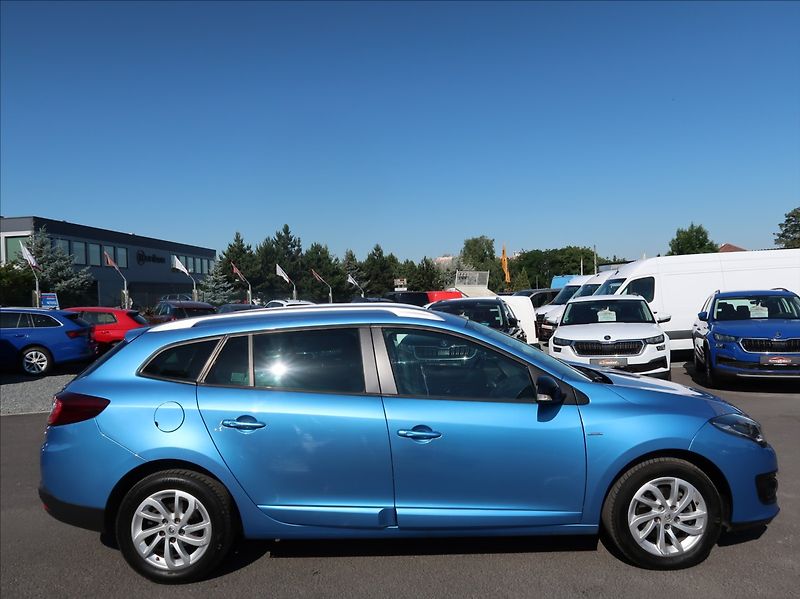 Renault Mégane 1,2 TCe,85kW,1majČR,Limited - fotka 5 z 21