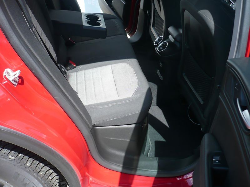 Alfa Romeo Stelvio 2.0T Q4 Kamera Klima - fotka 18 z 33