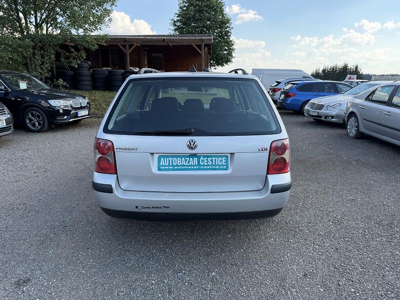 Volkswagen Passat 1.9 TDI REZERVACE - fotka 5 z 21