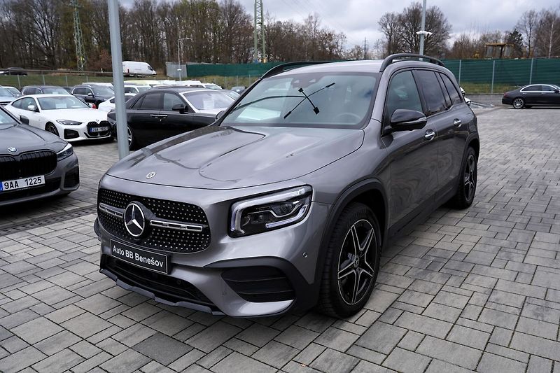 Mercedes-Benz GLB 200d 4Matic/AMG/AT/150 PS/Led - fotka 2 z 50