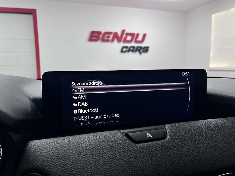 Mazda CX-60 2.5 e-Skyactiv PHEV 241 kW 4x4 - fotka 29 z 41