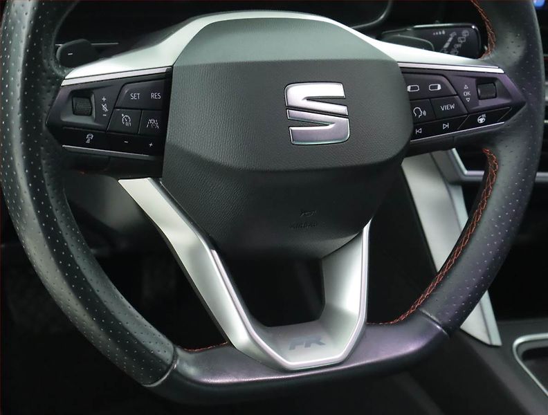 Seat Leon (2022) 1.5 eTSI, Automat, Kůže, Navi - fotka 17 z 20