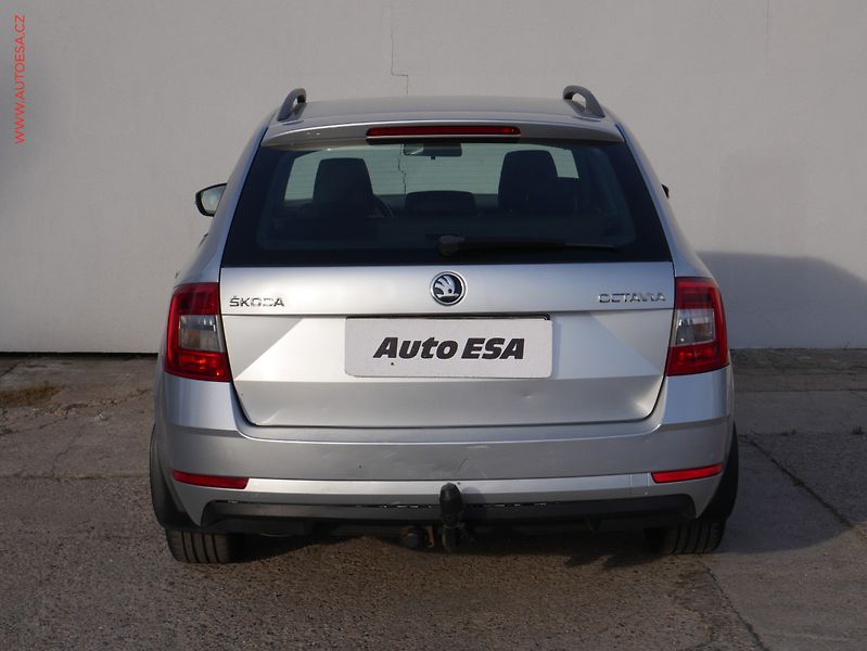 Škoda Octavia (2018) 2.0 TDi, ČR, DSG - fotka 5 z 15