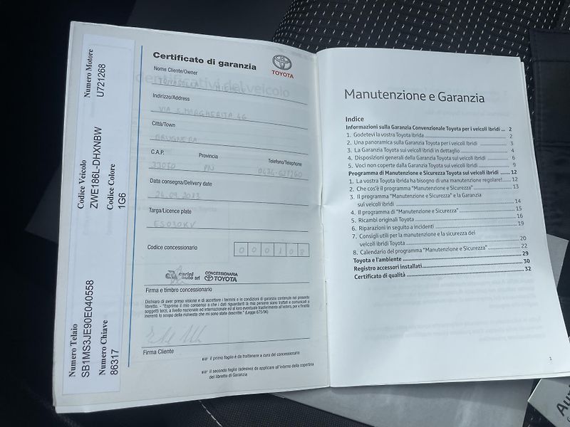 Toyota Auris 1.8i 16v HYBRID AUT SERVIS TOP - fotka 168 z 172