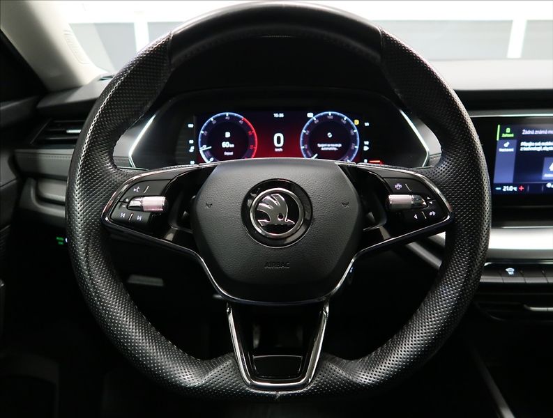 Škoda Octavia 2,0 TDI ČR 1 MAJITEL DPH - fotka 13 z 40