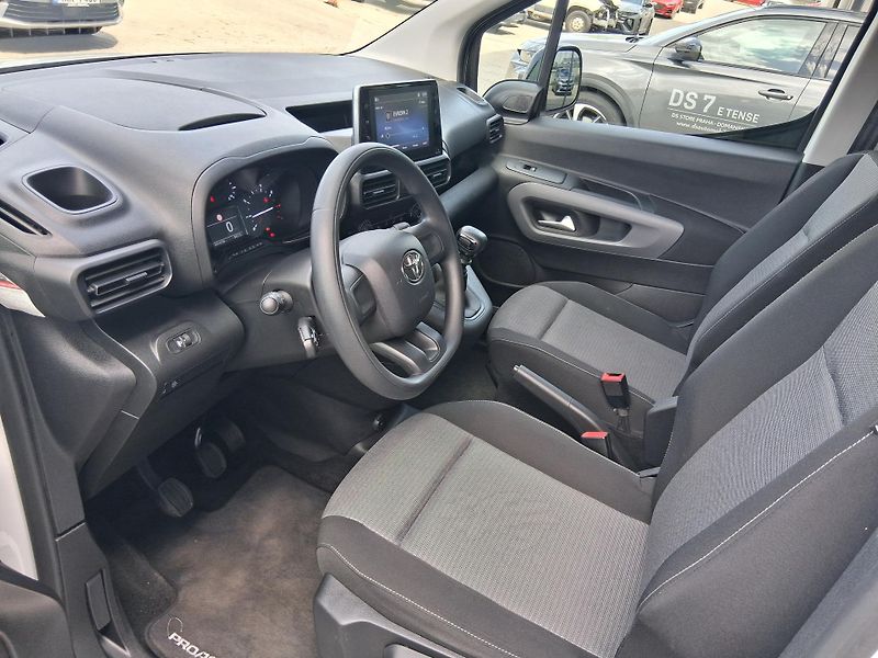 Toyota ProAce City Verso SHUTTLE 1.2 TURBO 81kW    - fotka 10 z 20