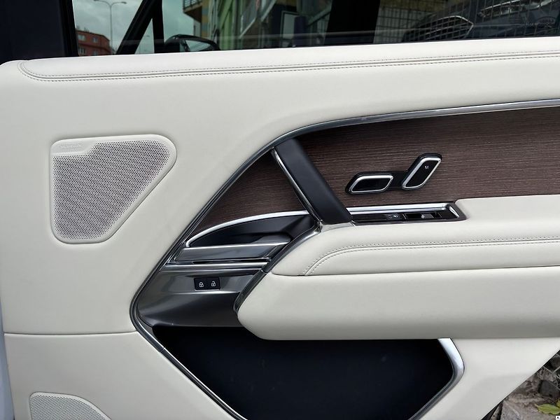 Land Rover Range Rover D350/2025/LONG,CZ-ZÁRUKA 5.LET - fotka 27 z 47