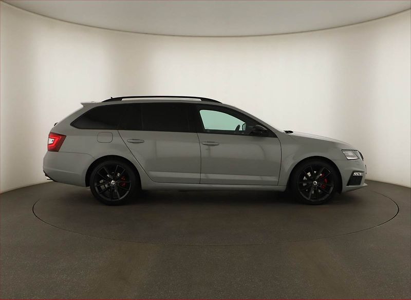 Škoda Octavia (2017) RS 2.0 TDI, Automat, Kůže - fotka 6 z 17