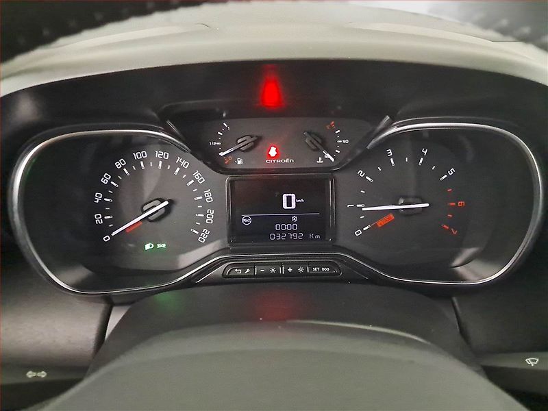 Citroën C3 Aircross (2019) 1.2 PureTech, Serv.kniha - fotka 11 z 17