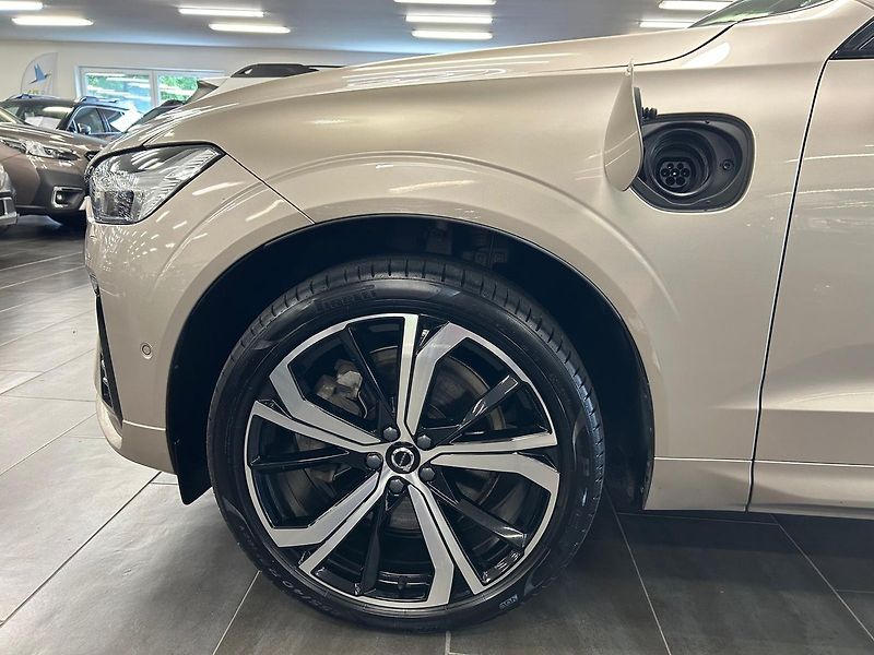 Volvo XC60 (2023) T8 AWD Ultimate+ DARK záruka - fotka 12 z 31