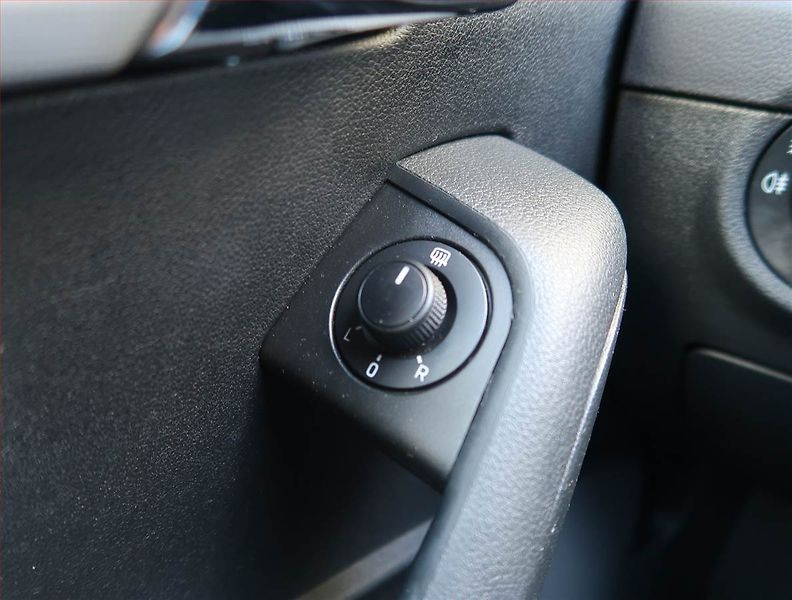 Škoda Octavia (2013) 1.2 TSI, Tempomat - fotka 17 z 18
