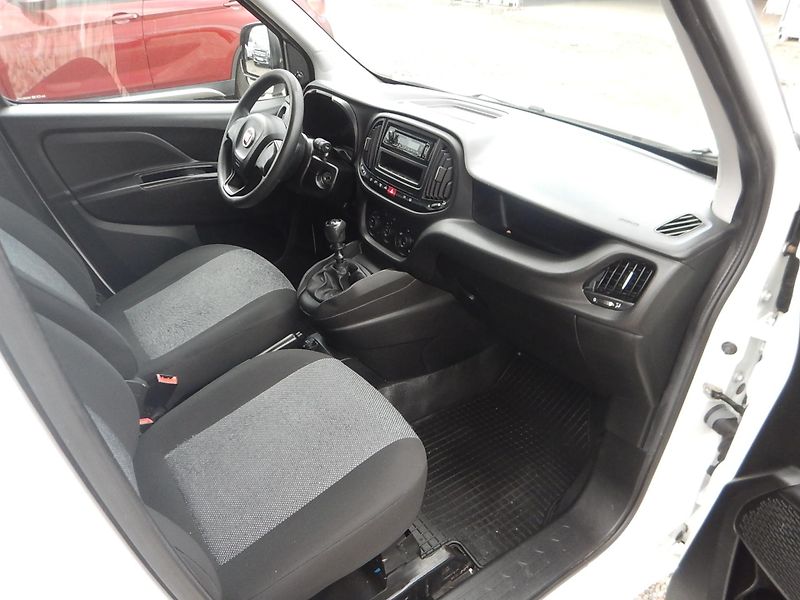 Fiat Dobló 1.6 JTD, PICK-UP, KLIMA - fotka 11 z 22