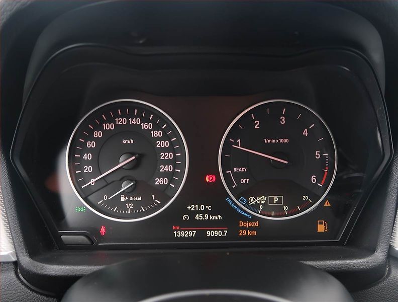 BMW X1 (2017) M Sport xDrive20d, 4X4 - fotka 11 z 23