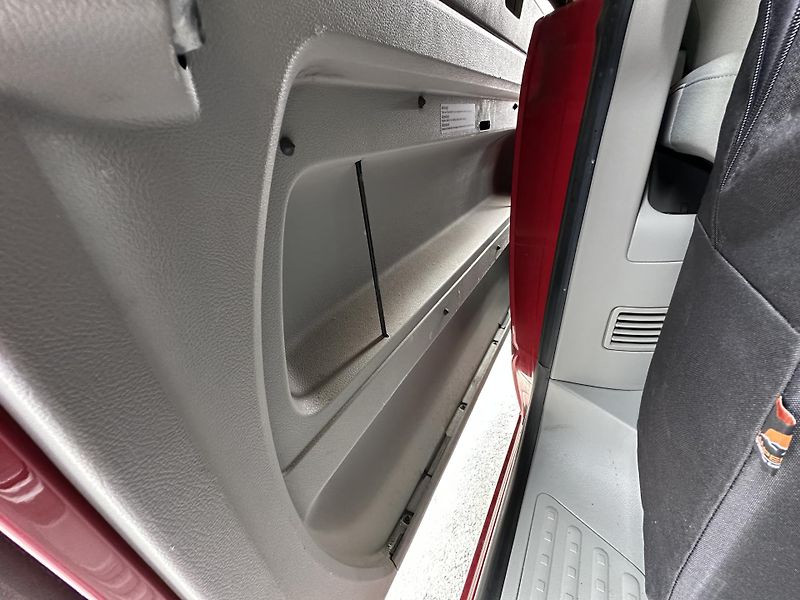Volkswagen California (2011) Beach /103kW *1.Maj.*5.Míst*TZ - fotka 21 z 41
