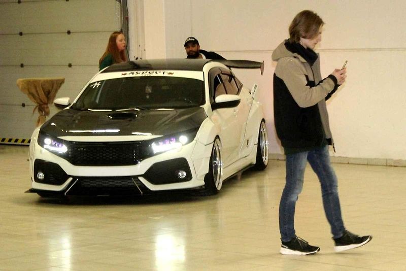 Autosalon Kola 2023 v Lysé v pátek 3. listopadu.