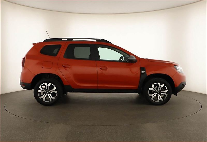 Dacia Duster (2023) Comfort 1.0 TCe, LPG - fotka 6 z 13