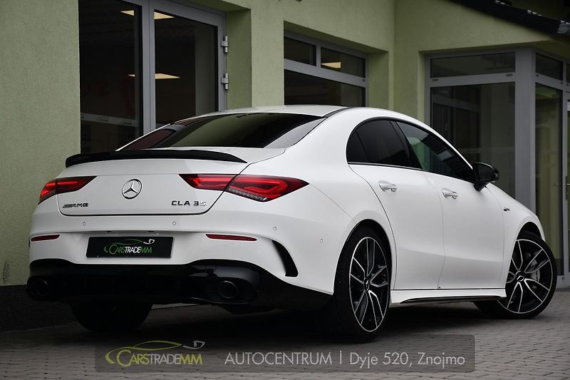 Mercedes-Benz CLA AMG 35 KESSY PANO 4MATIC - fotka 5 z 58