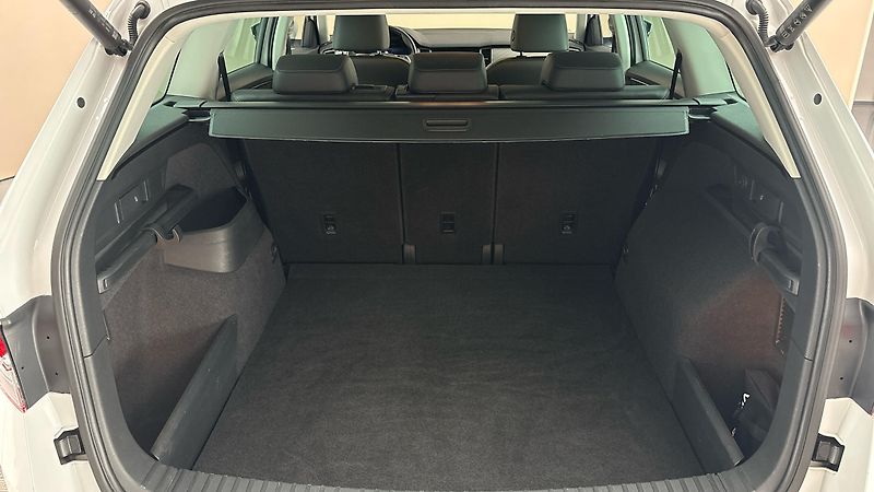 Škoda Kodiaq 2.0 TDI DSG 4x4 Style - fotka 17 z 30