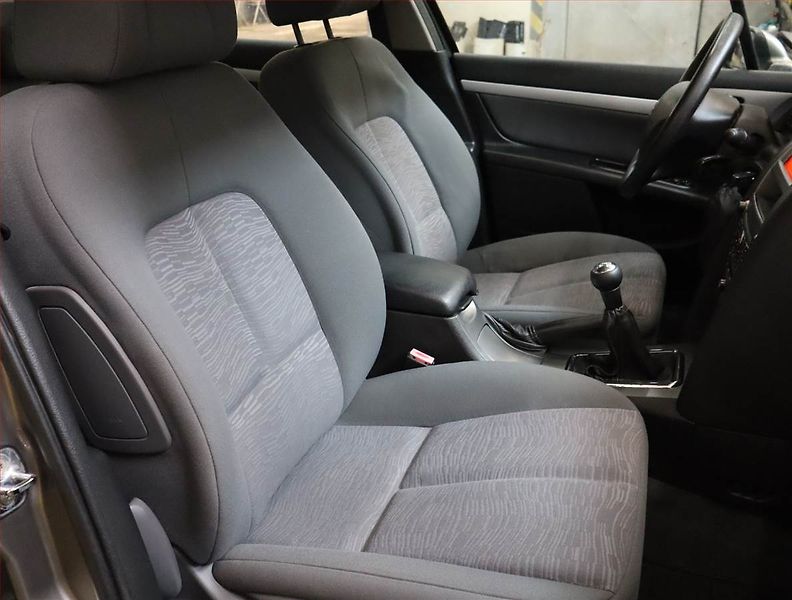 Peugeot 407 (2005) 1.6 HDi, Serv.kniha, nová STK - fotka 9 z 14