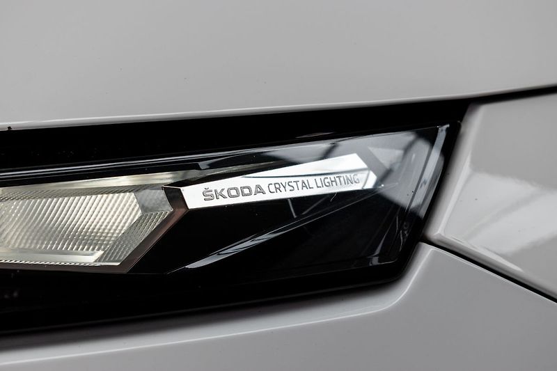 Škoda Kamiq 1.6 TDI STYLE*KESSY*ČR 1.MAJ - fotka 35 z 40