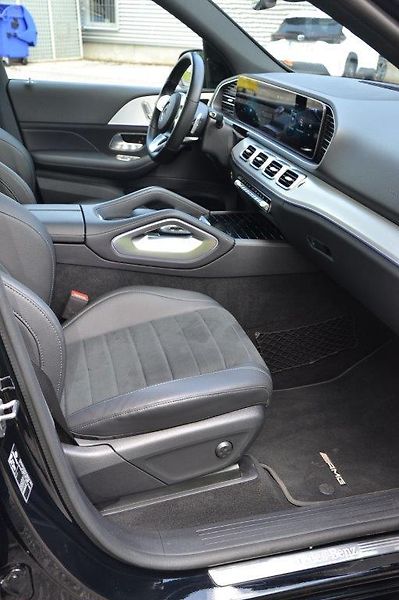 Mercedes-Benz GLE 350.de Plug-in Hybrid AMG 4Mat - fotka 30 z 46