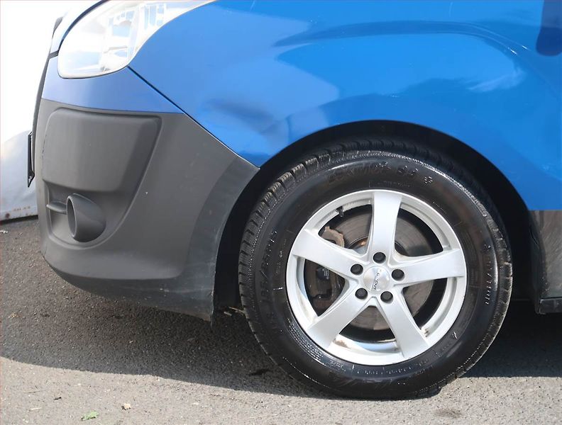 Fiat Dobló (2011) 1.6 MultiJet, 5Míst, ČR, DPH - fotka 14 z 16