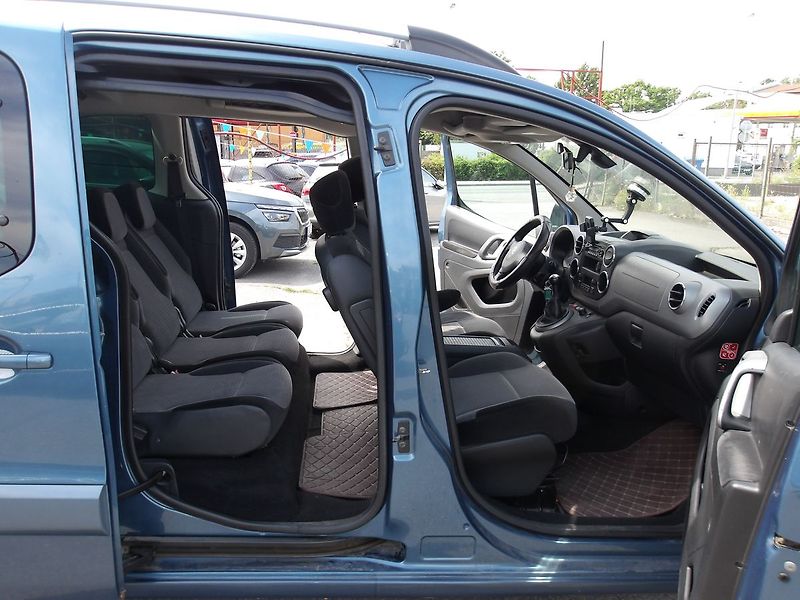 Peugeot Partner Tepee 1,6HDi MULTISPACE(2xšoupačky) - fotka 13 z 33