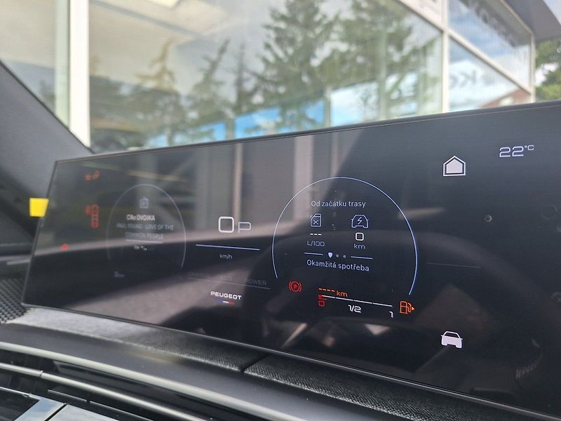 Peugeot 3008 (2026) GT Hybrid 145 e-DCS6 - fotka 10 z 17